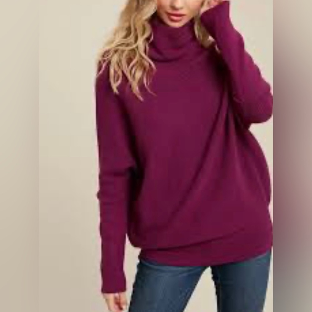 Pink Blush Batwing Sleeve Sweater Purple size S/M slouch neck